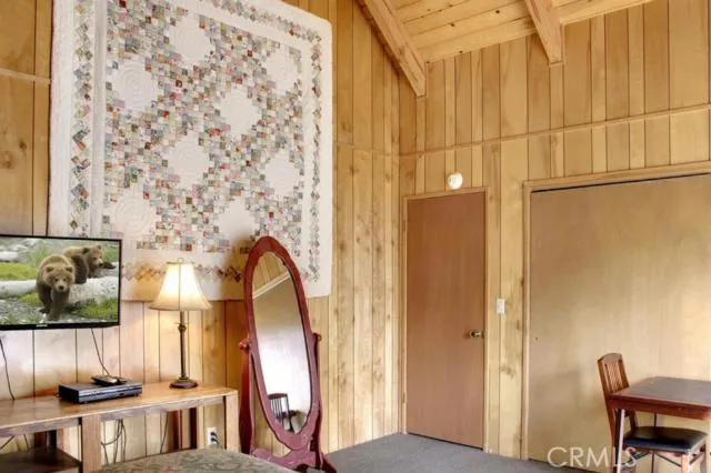 1670 Wolf Road, Big Bear, California 92314