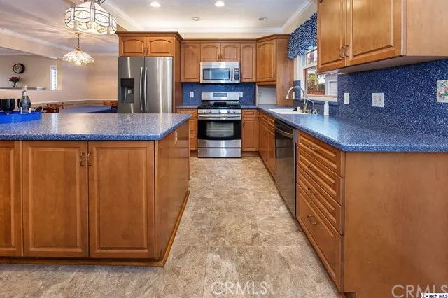 2119 N Lamer Street, Burbank, California 91504
