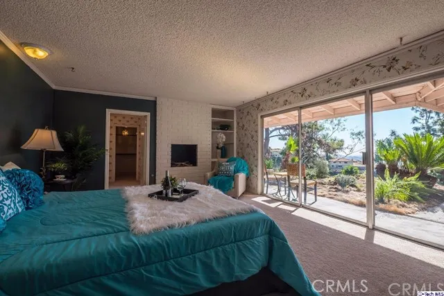 330 Wonderview Drive, Glendale, California 91202