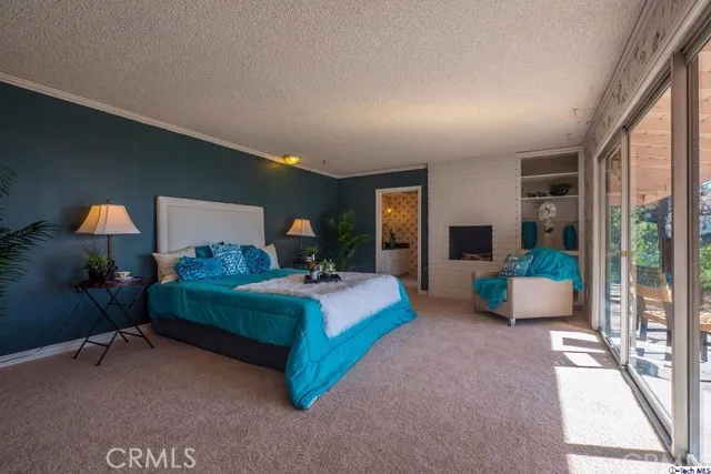 330 Wonderview Drive, Glendale, California 91202