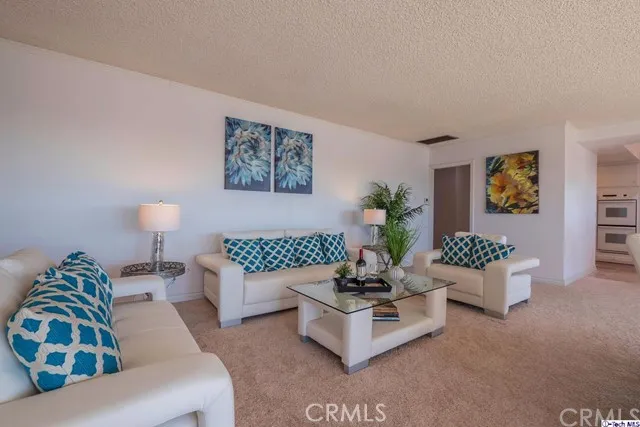 330 Wonderview Drive, Glendale, California 91202