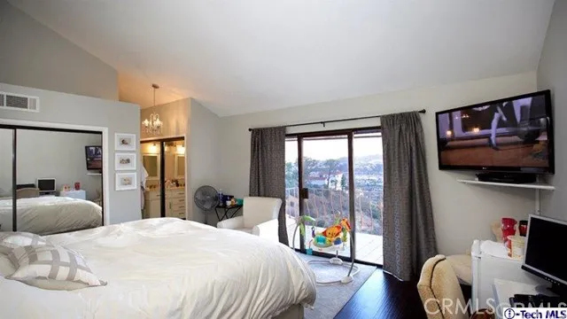 1613 Camino De Villas, Burbank, California 91501