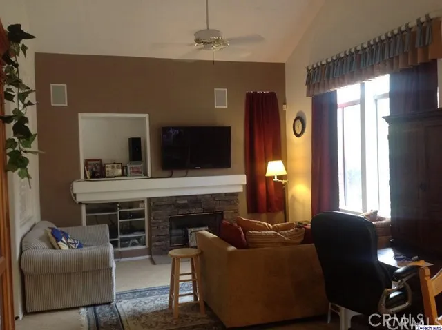 29139 Mammoth Lane, Canyon Country, California 91387