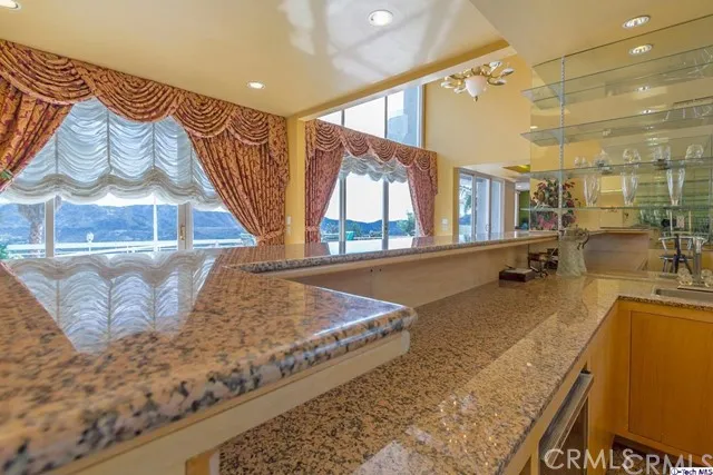 3322 Barnes Circle, Glendale, California 91208