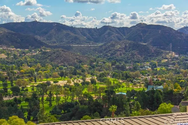 3322 Barnes Circle, Glendale, California 91208
