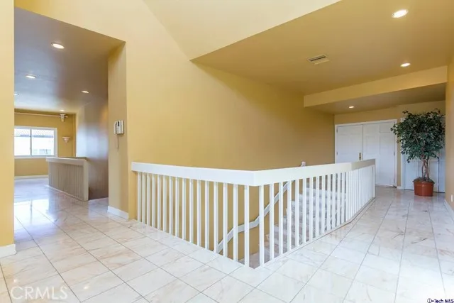 3322 Barnes Circle, Glendale, California 91208