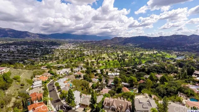 3322 Barnes Circle, Glendale, California 91208