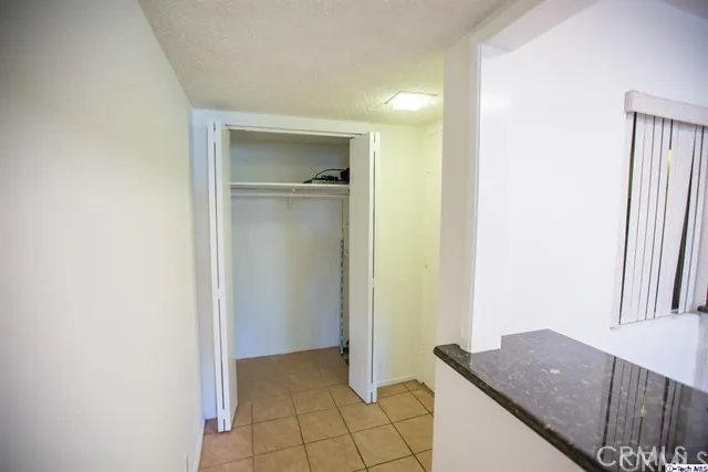 215 N Kenwood Street 105, Glendale, California 91206