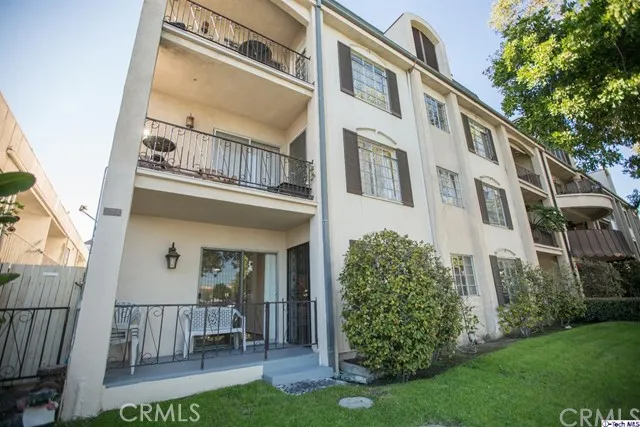 215 N Kenwood Street 105, Glendale, California 91206