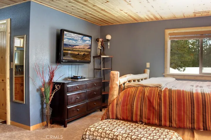 147 Teakwood Drive, Big Bear, California 92315