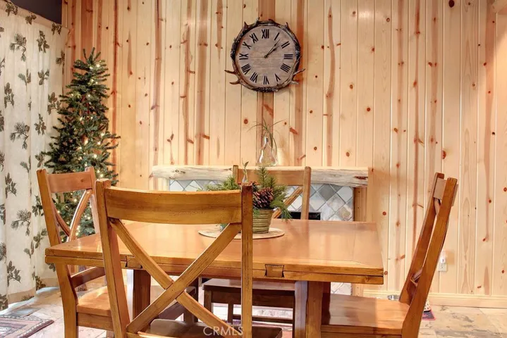 147 Teakwood Drive, Big Bear, California 92315