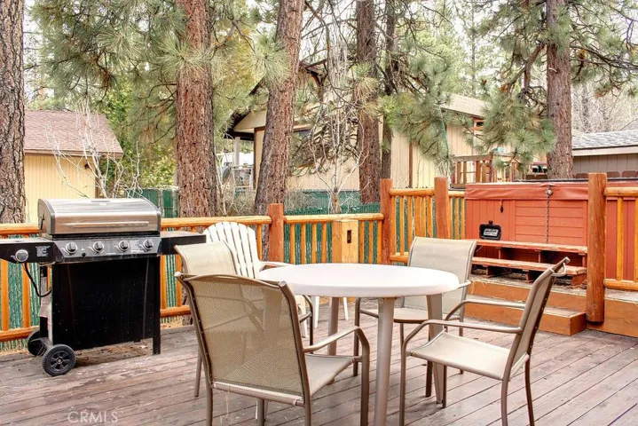 147 Teakwood Drive, Big Bear, California 92315