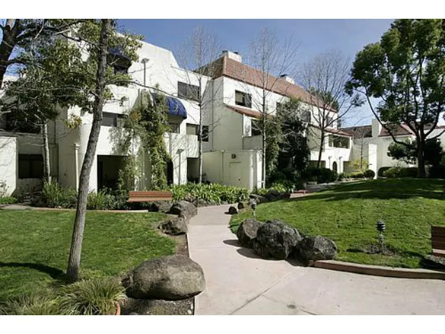 2585 Park Boulevard Z206, Palo Alto, California 94306