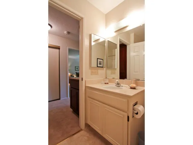 938 Clark Avenue 48, Mountain View, California 94040