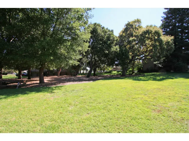 938 Clark Avenue 48, Mountain View, California 94040