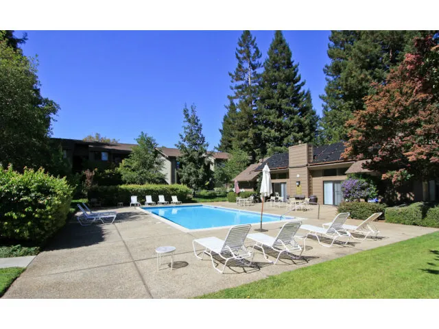 938 Clark Avenue 48, Mountain View, California 94040