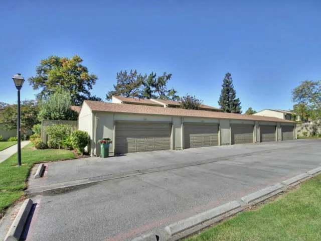 2005 Quadros Lane, San Jose, California 95131