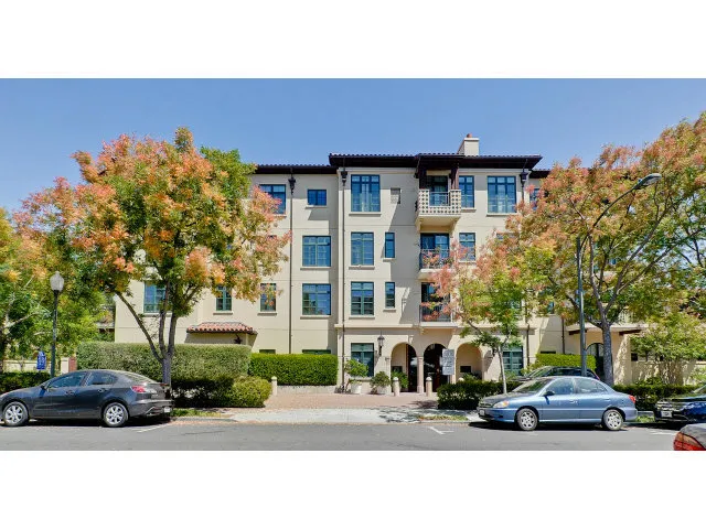 555 Byron Street 305, Palo Alto, California 94301