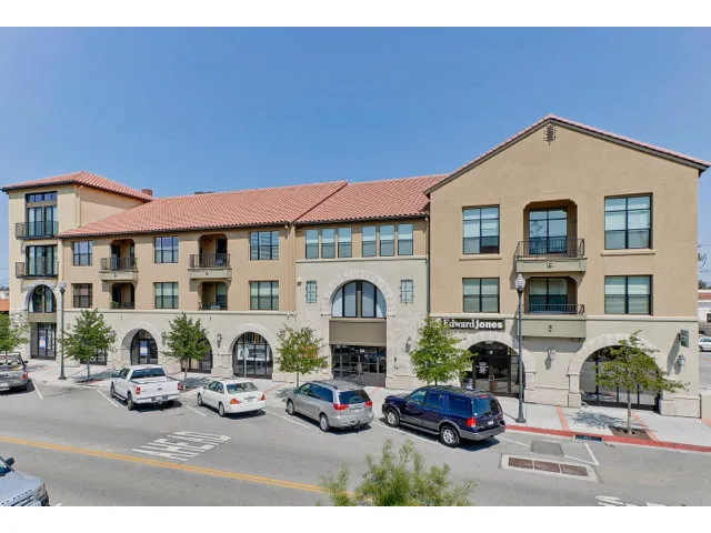 1001 Laurel Street 412, San Carlos, California 94070