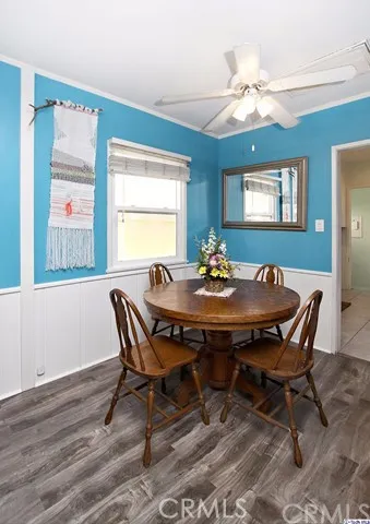 2116 W Chandler Boulevard, Burbank, California 91506