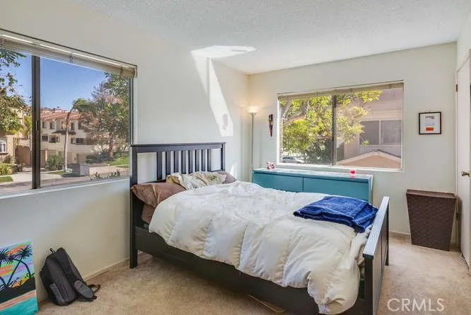 121 S Broadway, Redondo Beach, California 90277