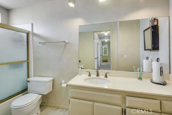 121 S Broadway, Redondo Beach, California 90277