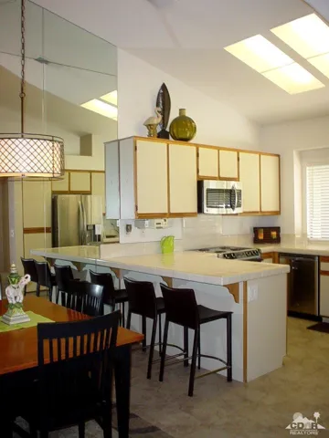 42315 Liolios Drive, Palm Desert, California 92211