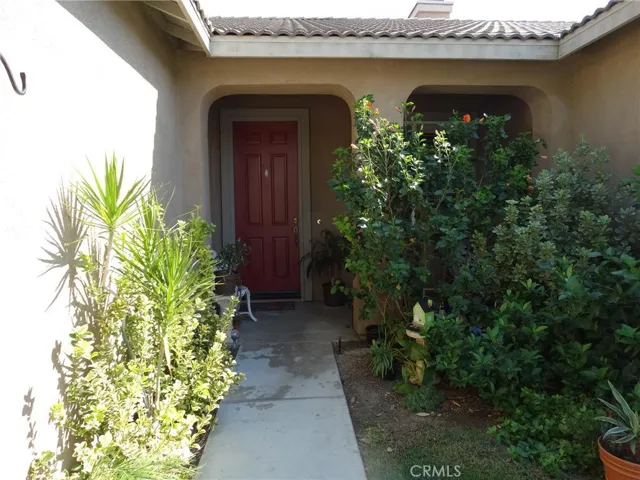 13629 Golden Eagle Court, Eastvale, California 92880