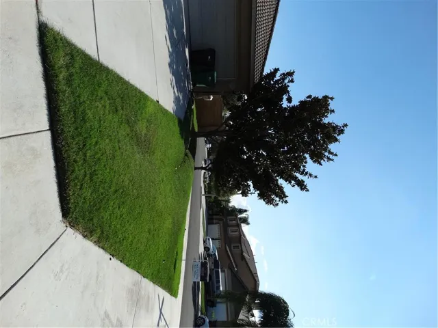 13629 Golden Eagle Court, Eastvale, California 92880