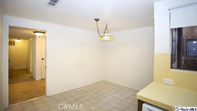 323 N Jackson Street 201, Glendale, California 91206