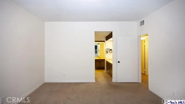 323 N Jackson Street 201, Glendale, California 91206