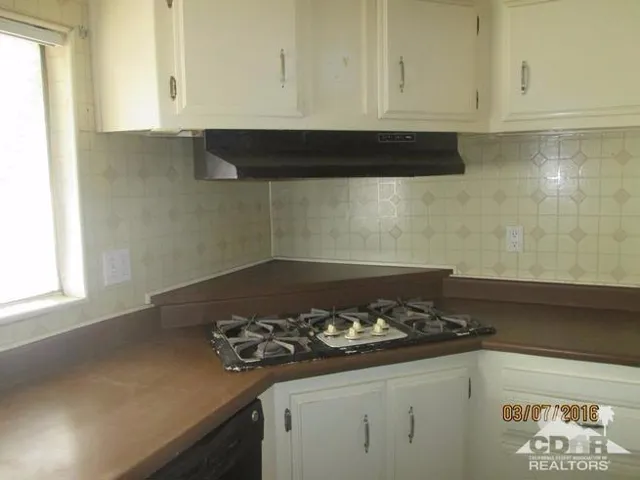 32567 Flagstaff Avenue, Thousand Palms, California 92276