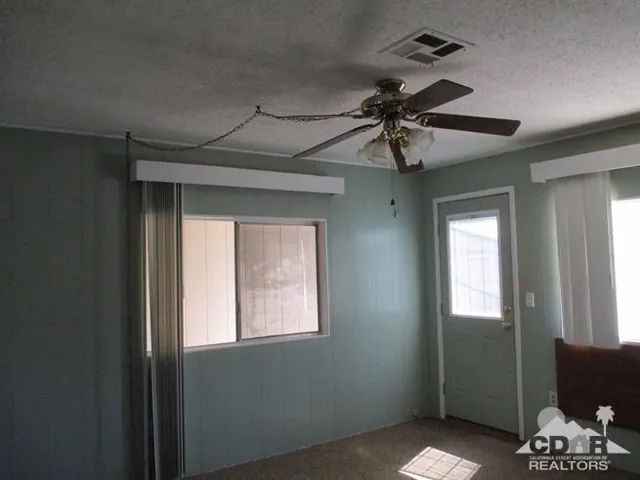 32567 Flagstaff Avenue, Thousand Palms, California 92276