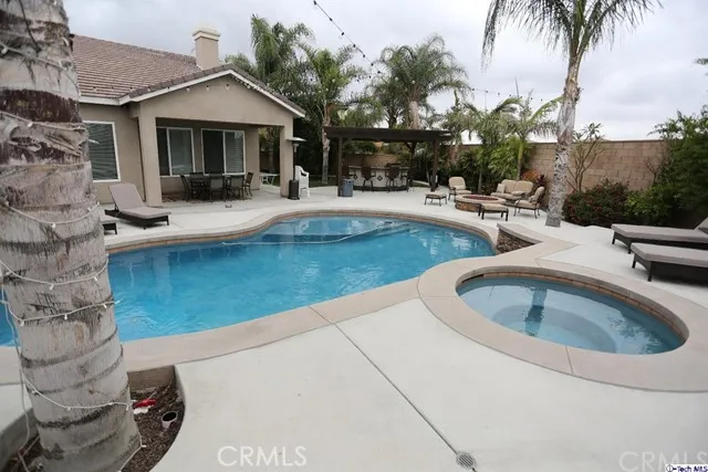 14413 Dalebrook Drive, Eastvale, California 92880