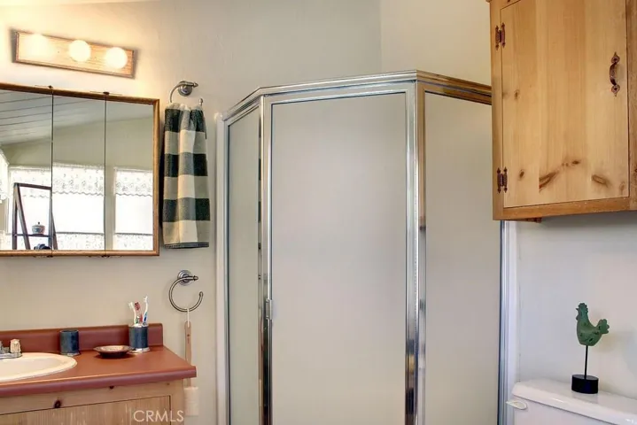 505 Wanita Lane, Big Bear, California 92315