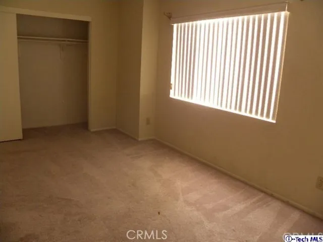 8840 Burnet Avenue 6, North Hills, California 91343