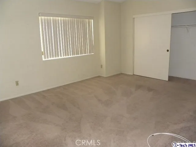 8840 Burnet Avenue 6, North Hills, California 91343