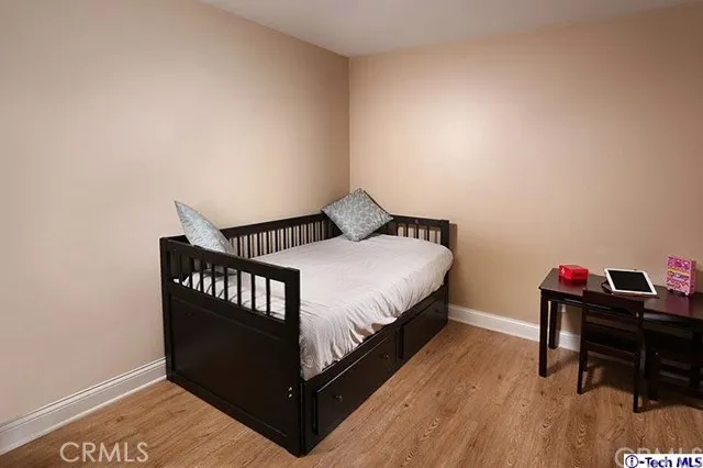 3055 Piedmont Avenue, La Crescenta, California 91214