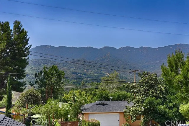 3055 Piedmont Avenue, La Crescenta, California 91214