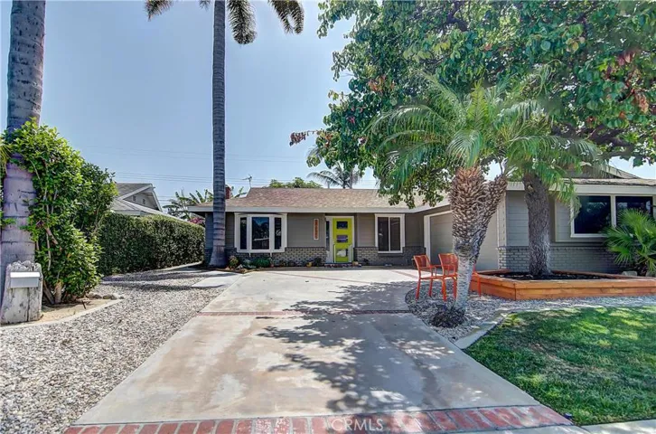 16352 Golden Gate Lane, Huntington Beach, California 92649