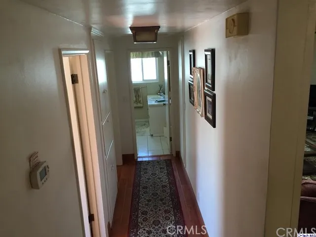 3323 Sparr Boulevard, Glendale, California 91208