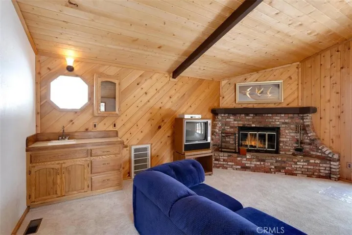 1399 Klamath Road, Big Bear, California 92314
