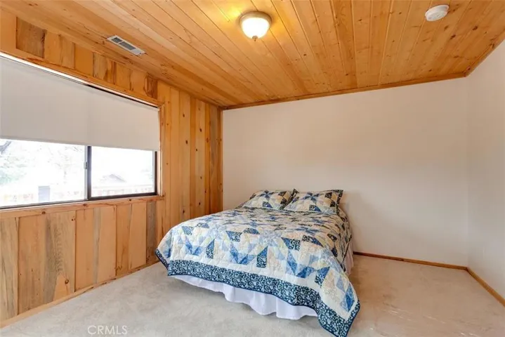 1399 Klamath Road, Big Bear, California 92314