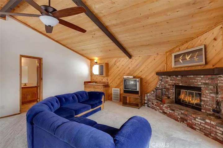 1399 Klamath Road, Big Bear, California 92314