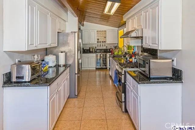 1622 E Thelborn Street, West Covina, California 91791