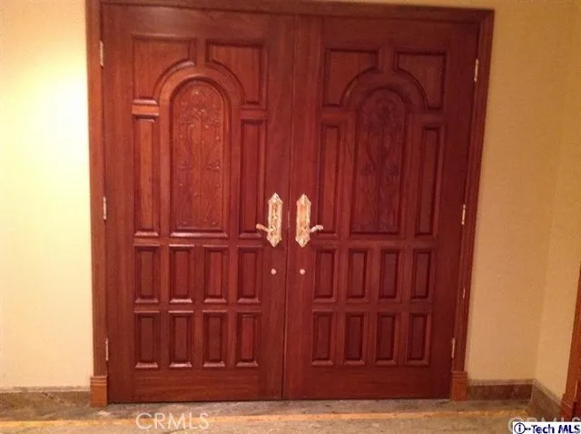 3162 Grangemont Road, Glendale, California 91206