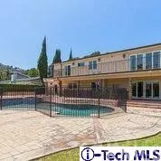 3162 Grangemont Road, Glendale, California 91206