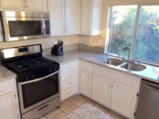 39648 Saba Court, Murrieta, California 92563