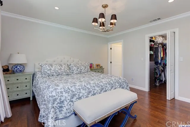 2516 N Orchard Drive, Burbank, California 91504