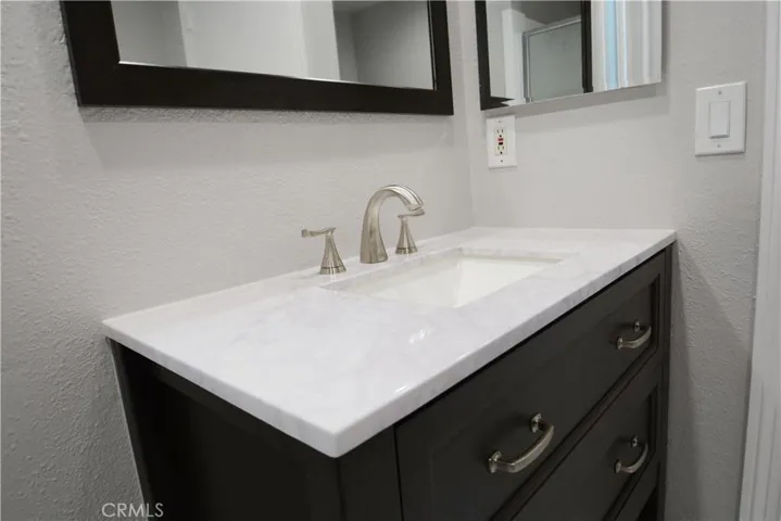 207 Lugonia Street, Newport Beach, California 92663